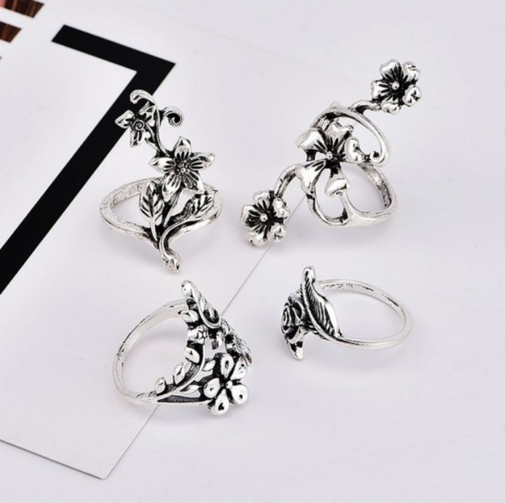 Gorgeous Floral Ring Set - Picture 6 of 8